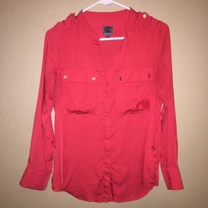 Queen Collection size XS red blouse